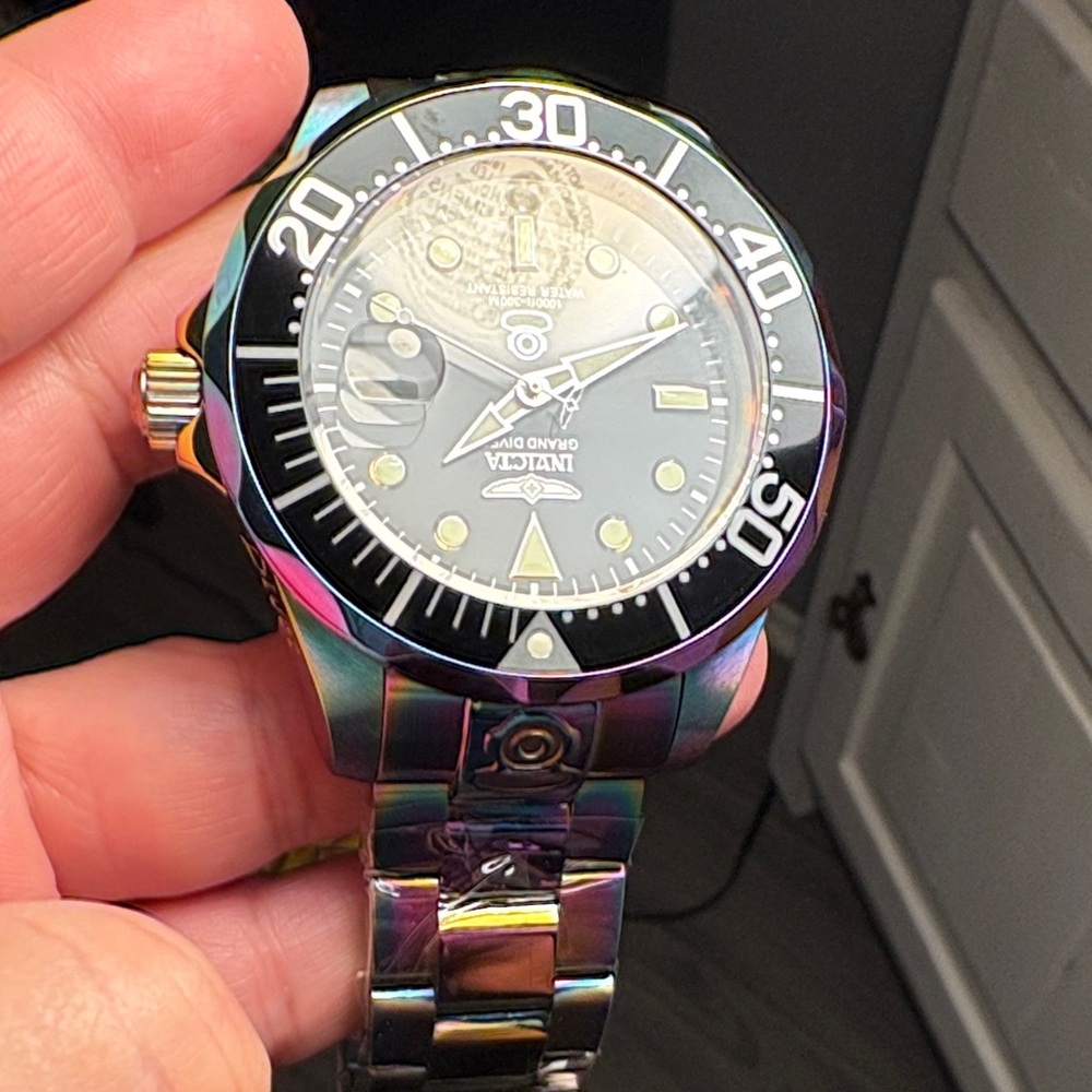 Invicta Grand Diver Automatic Iridescent 47mm - Picture 6 of 8